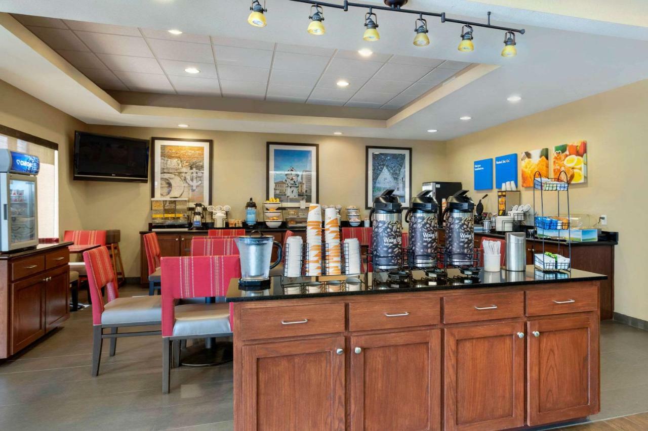 Comfort Inn & Suites Port Arthur-Port Neches Екстер'єр фото