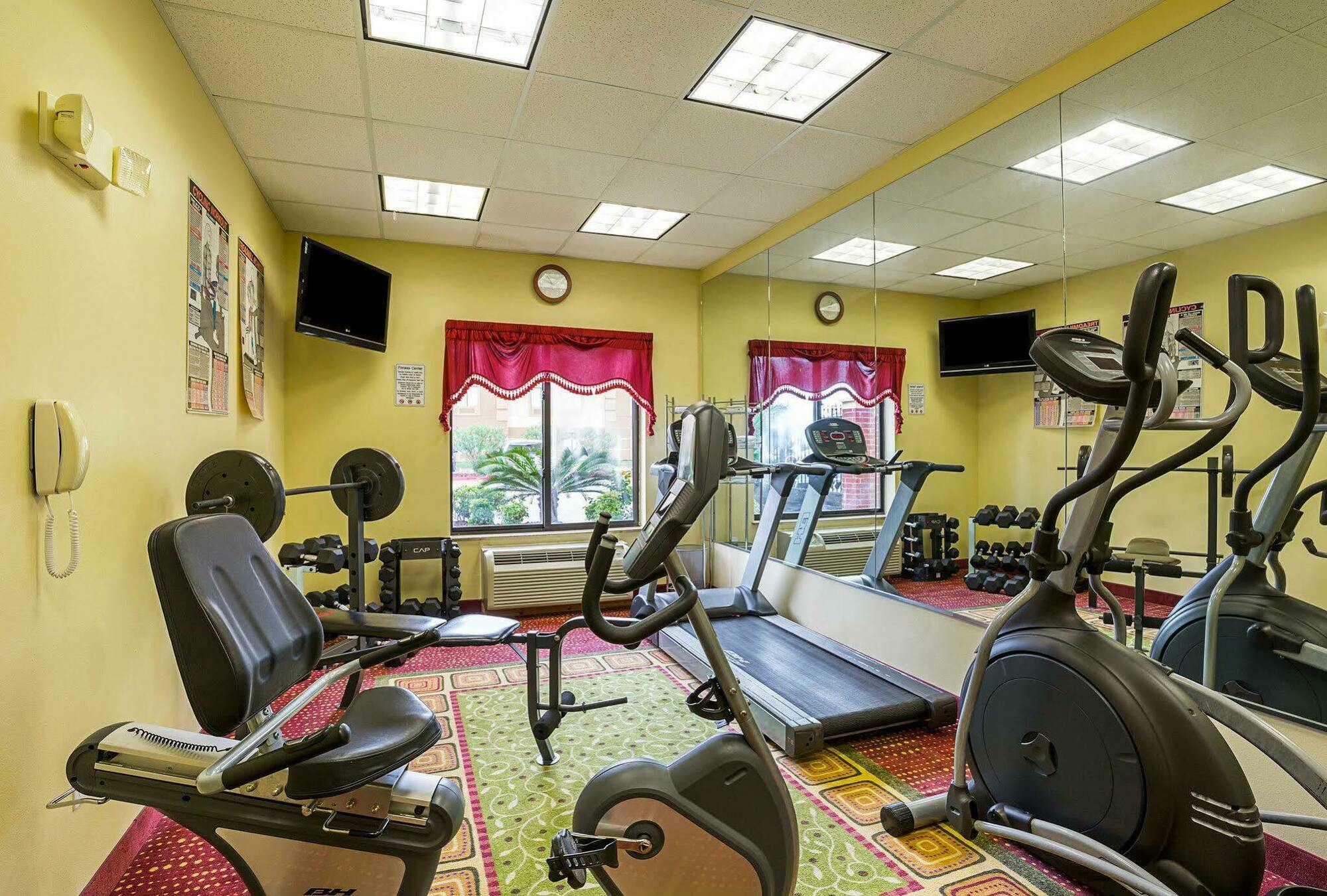 Comfort Inn & Suites Port Arthur-Port Neches Екстер'єр фото