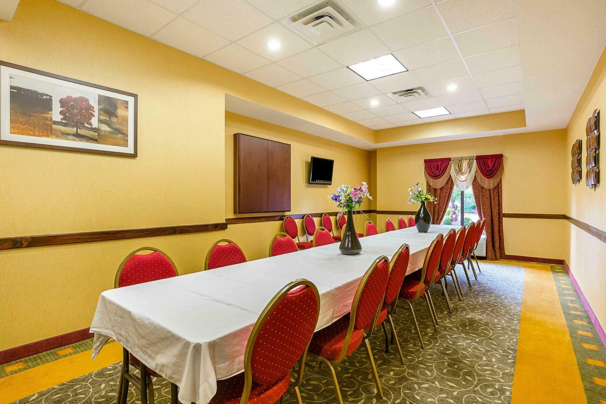 Comfort Inn & Suites Port Arthur-Port Neches Екстер'єр фото